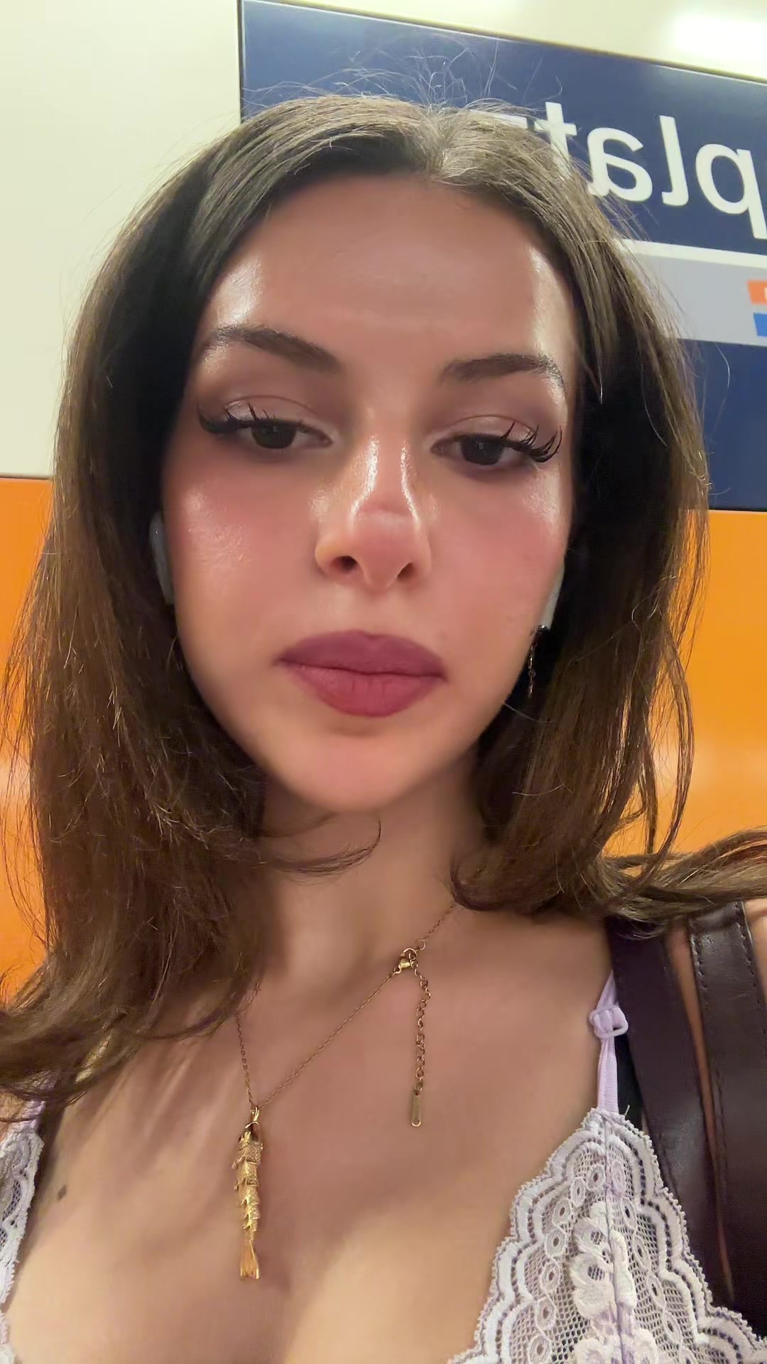 @Mina