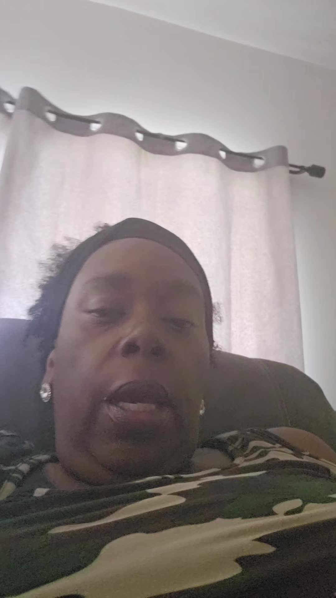 @toniaDaniels5052