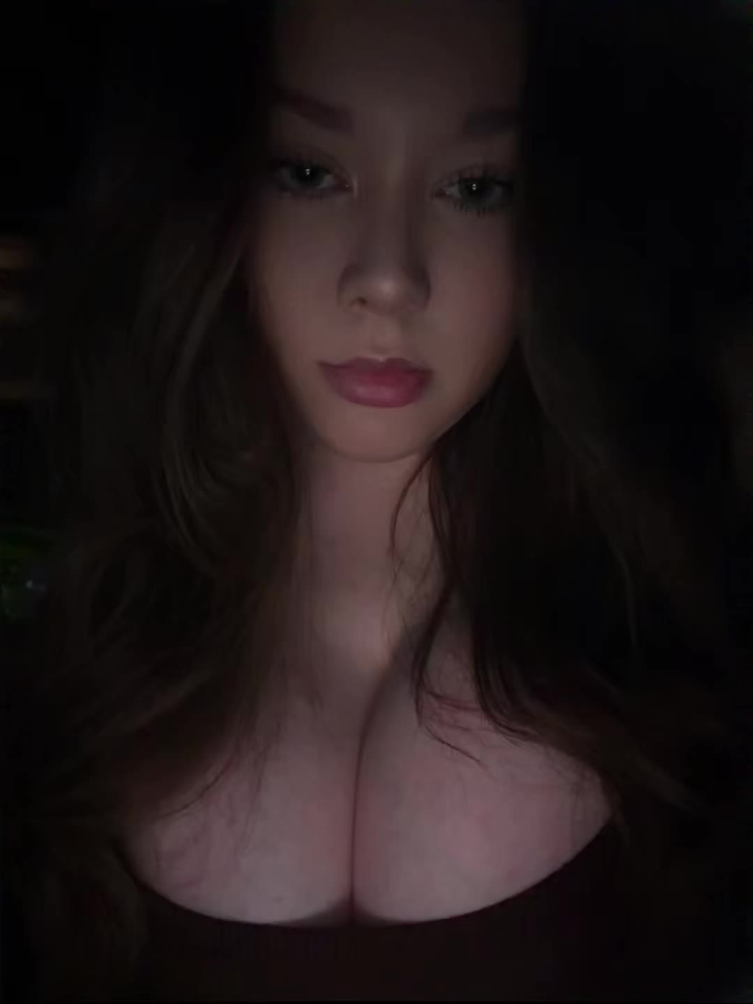@Vye Brator 🦧