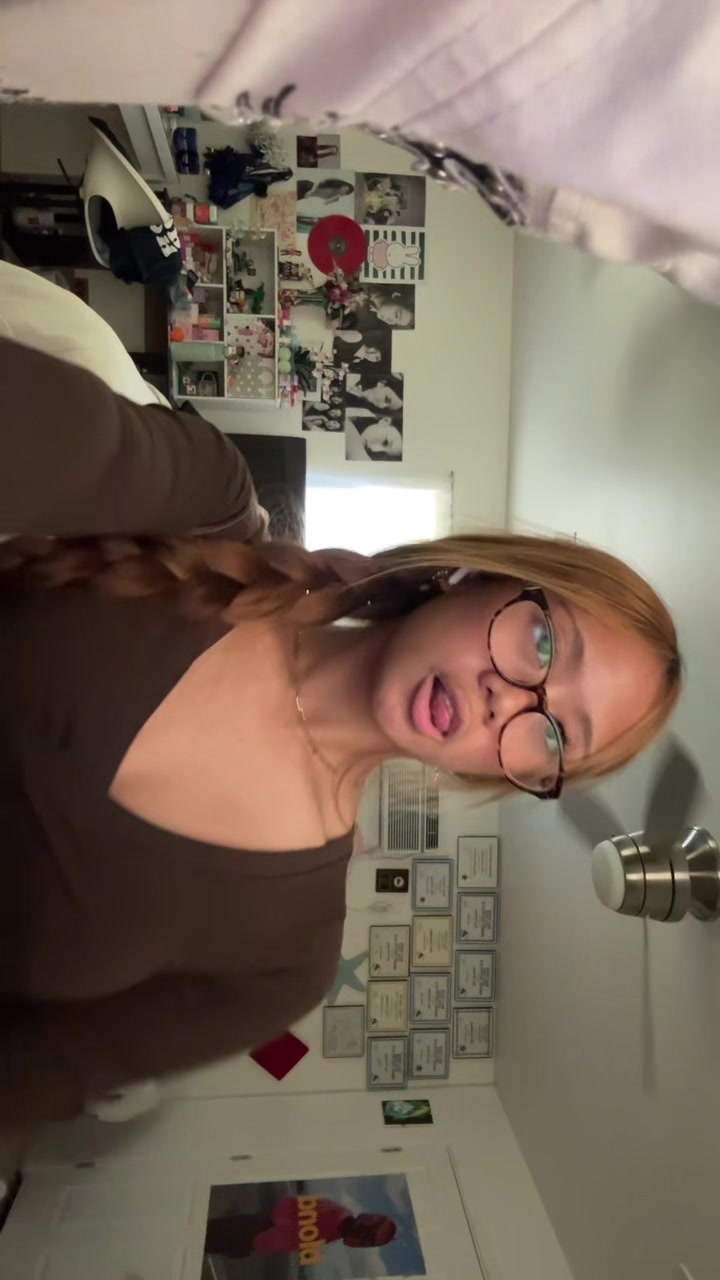 @alyxx