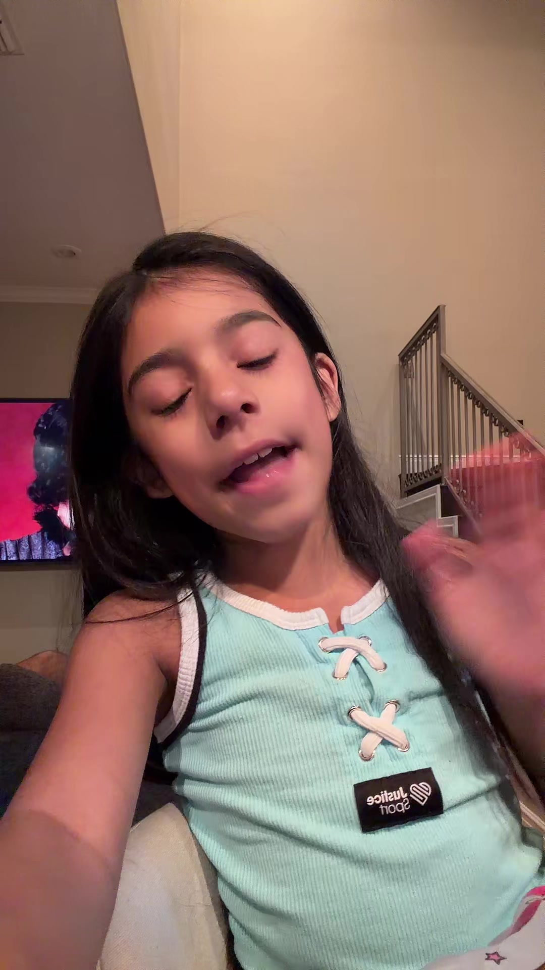 @sayanalozano