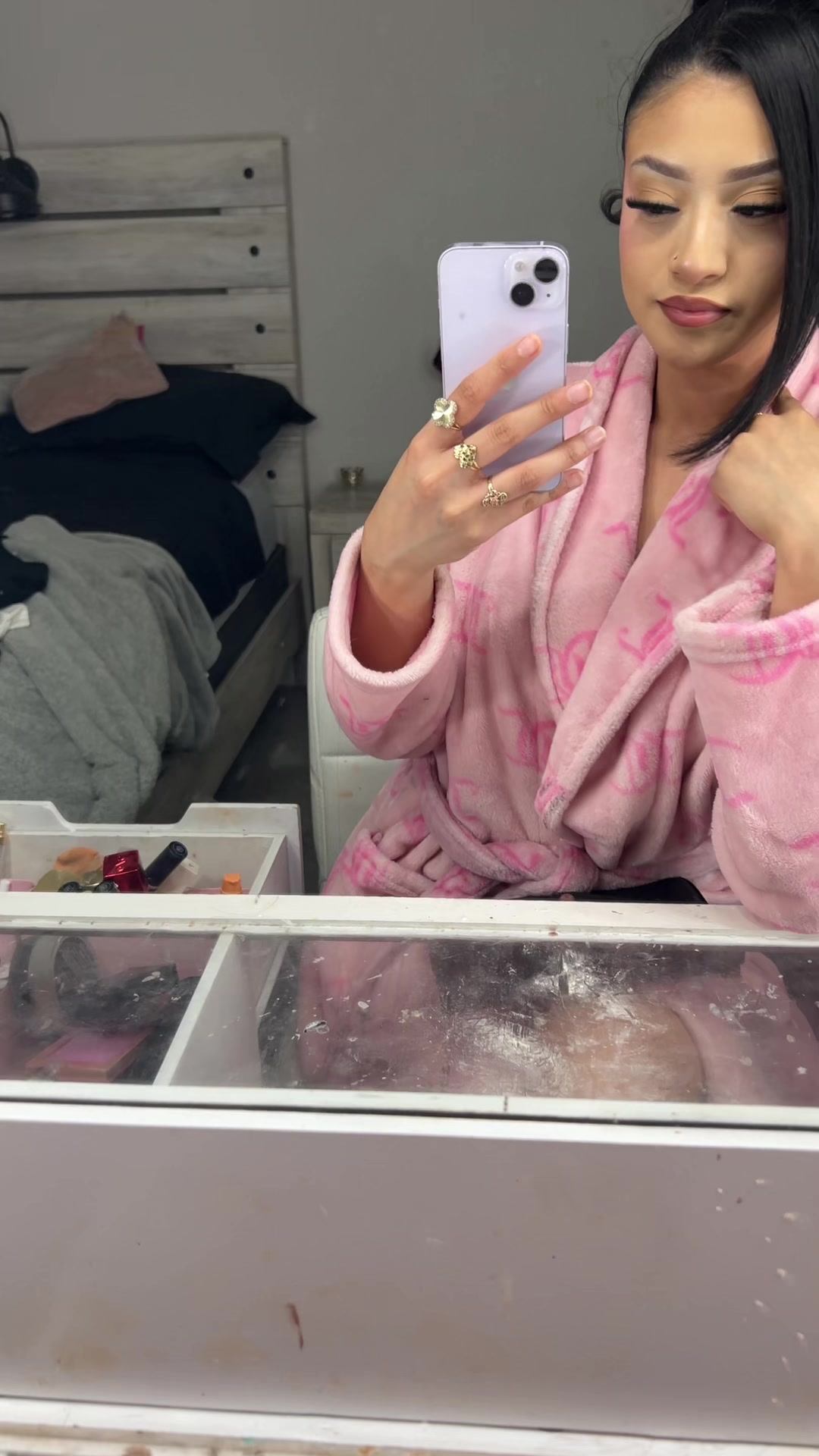 @Aislinn_rg