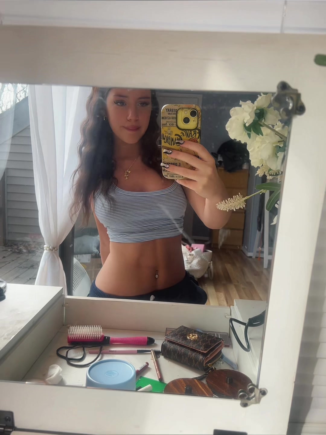 @charlottefaline