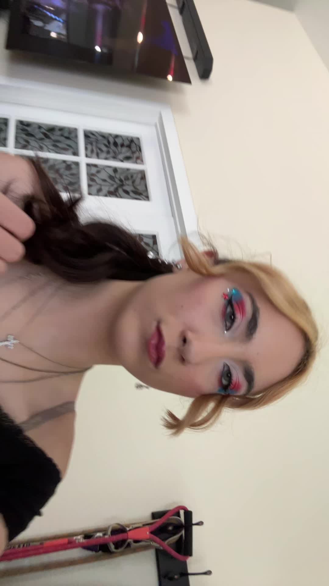 @LilyBee🤨