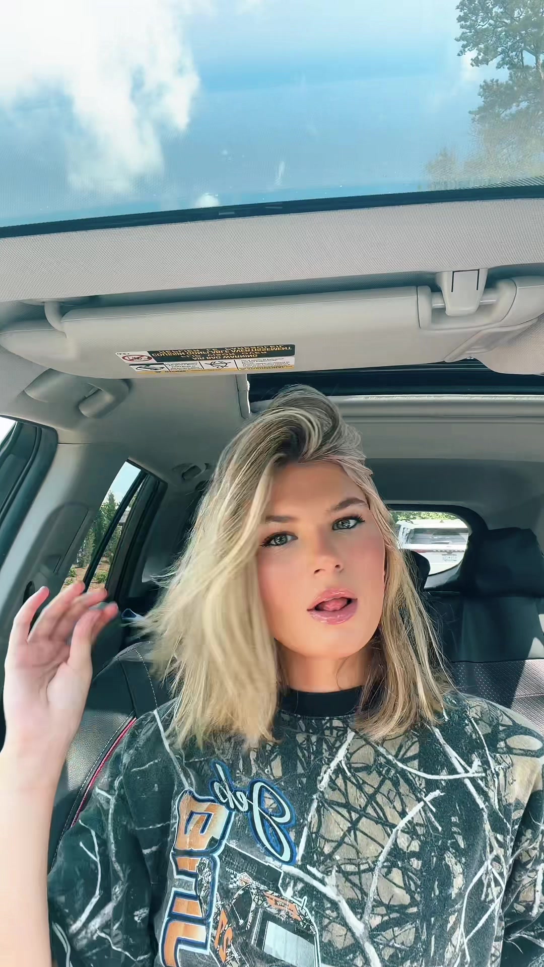 @dyanneeryn