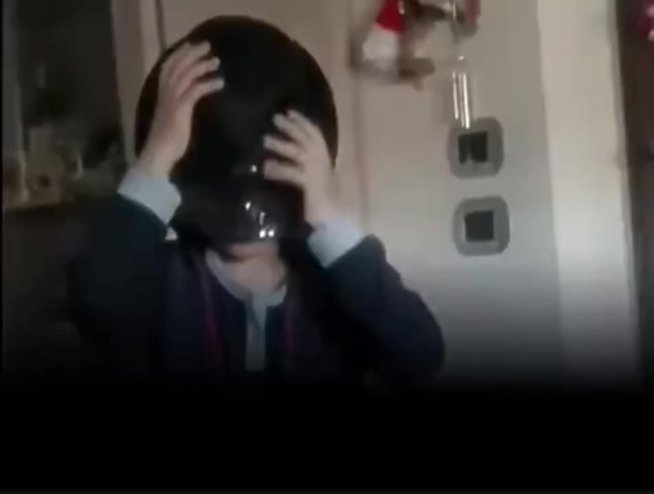 @Floop