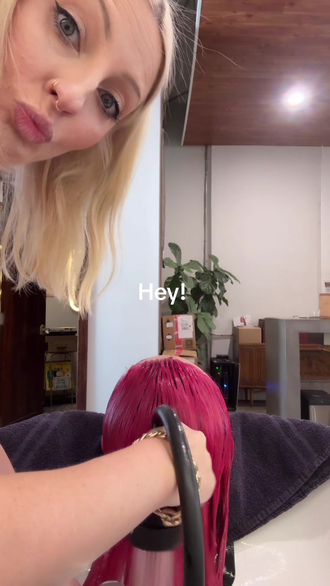@SUMMER Costa Mesa Hairstylist