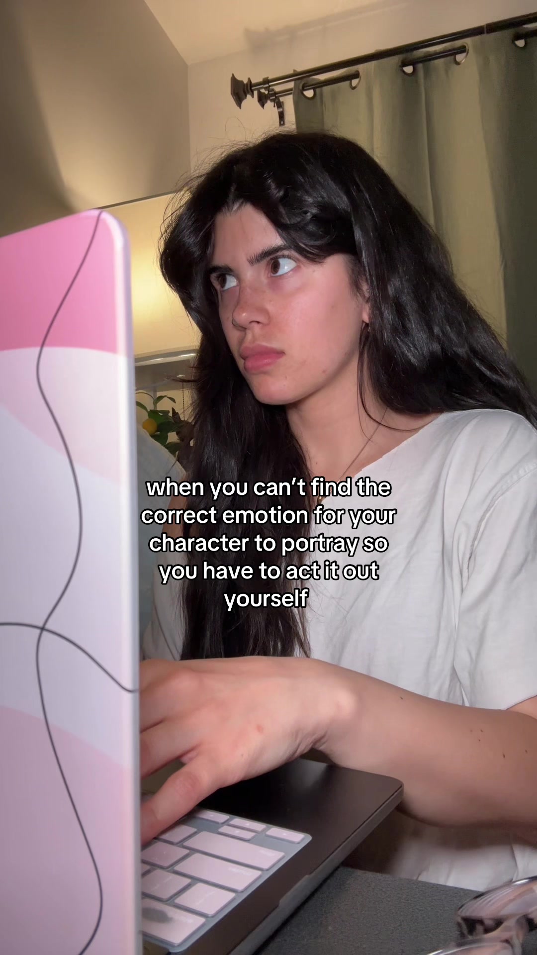 @DARIAN McKENZIE | WRITER