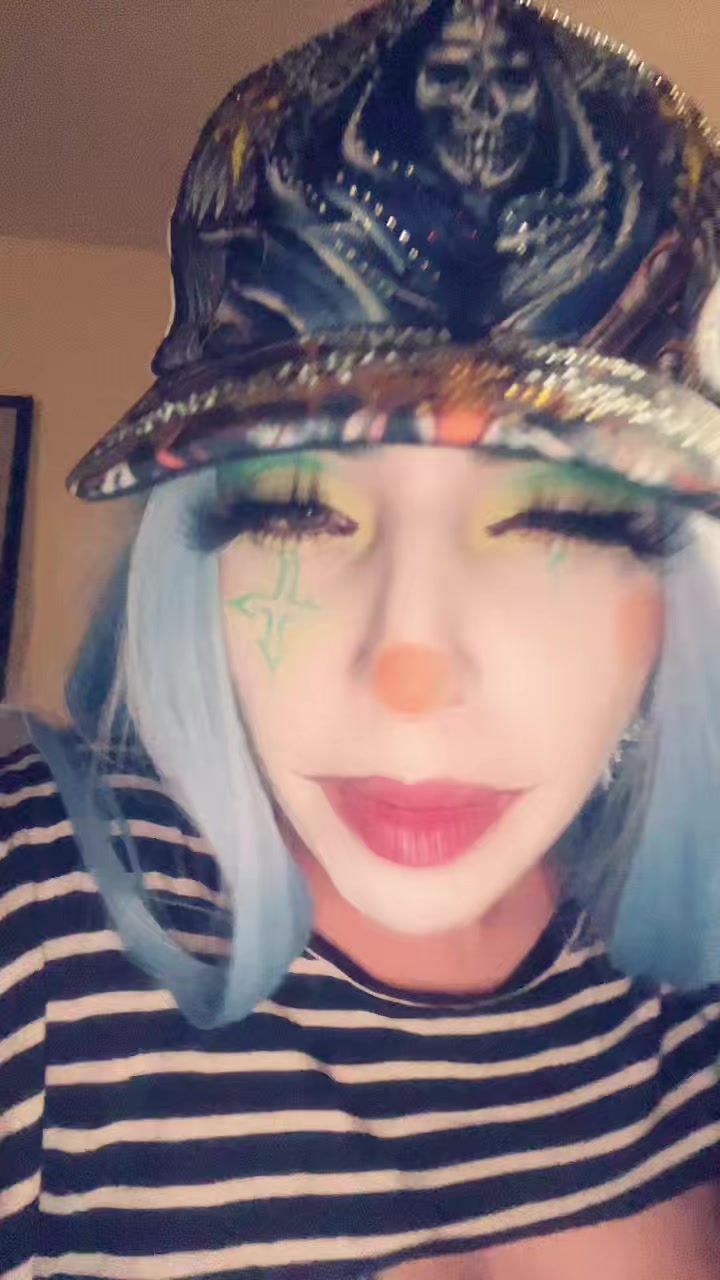 @clowndabs