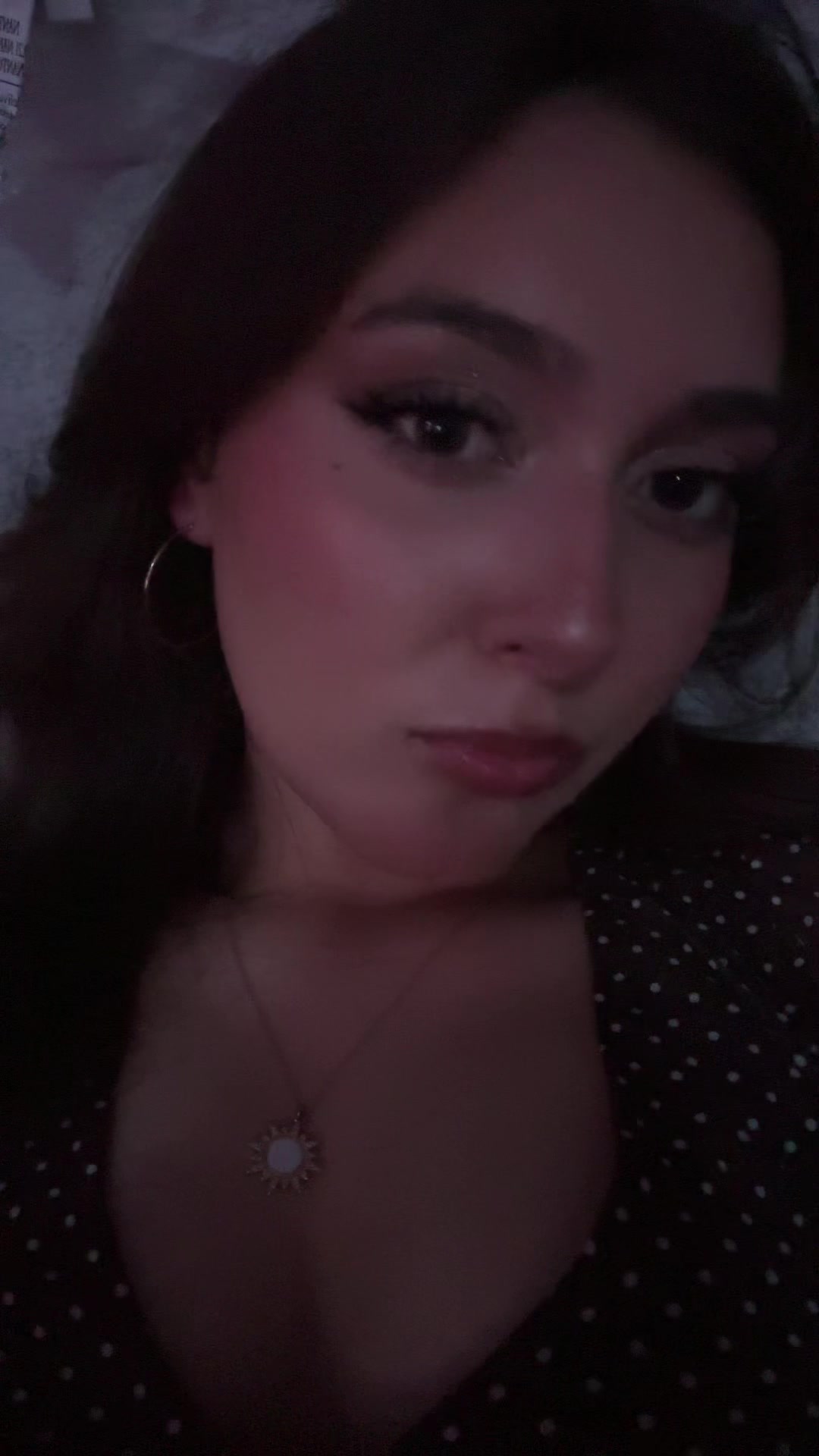 @:3