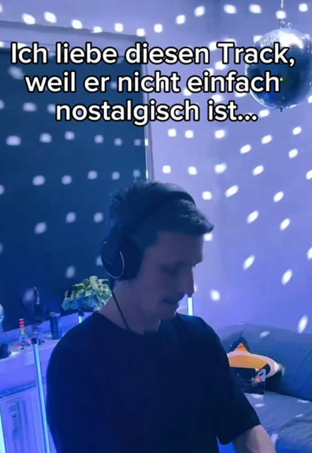 @AVELØ