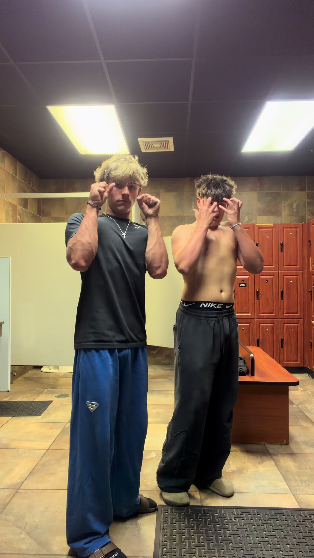 @Smallguycalix