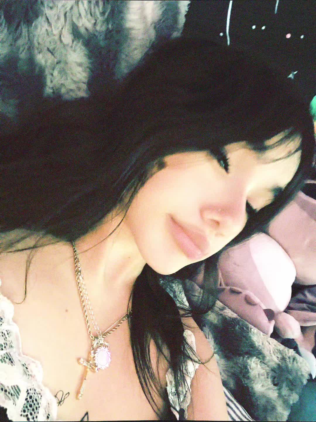 @lababychuckyy