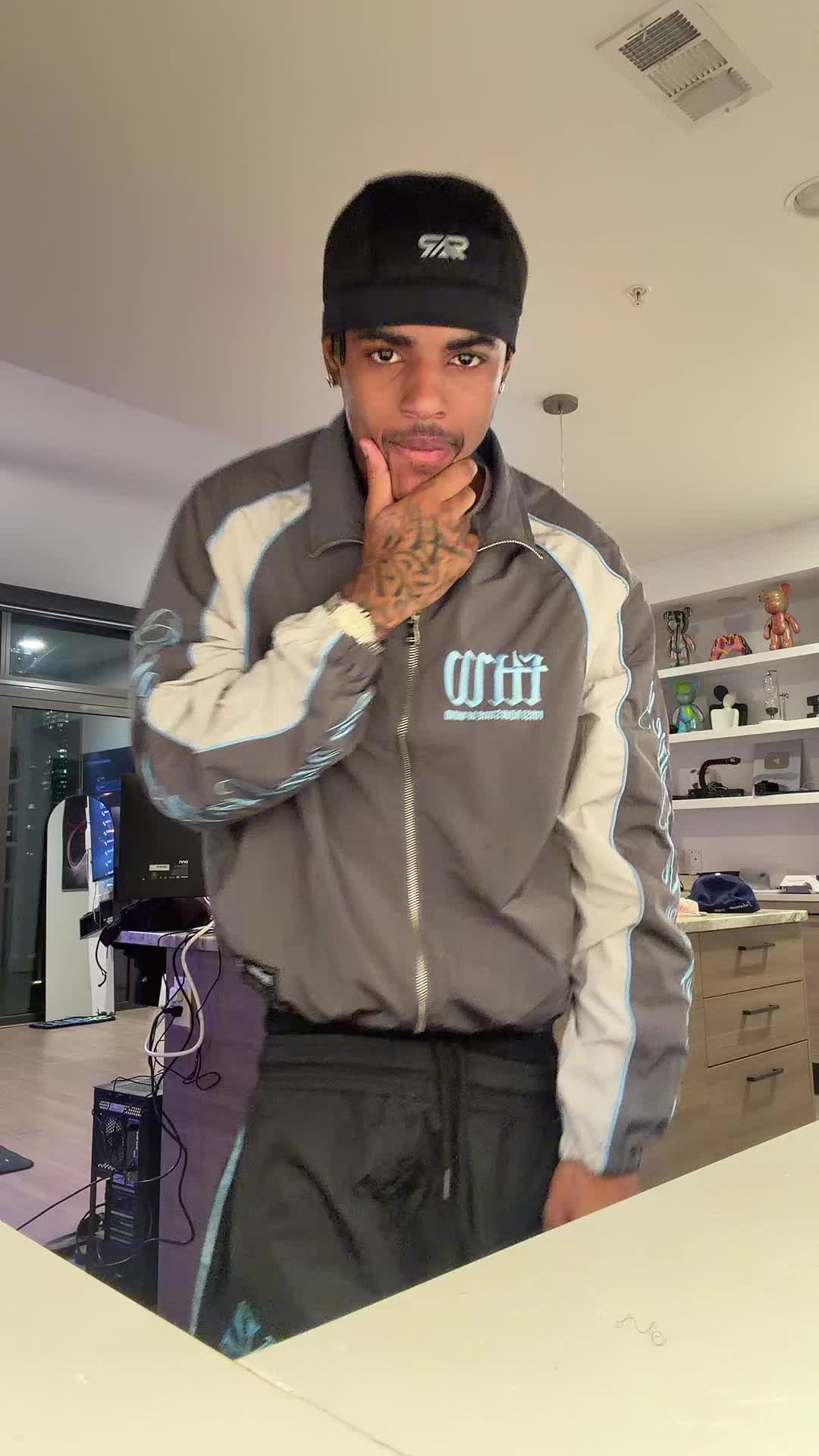 @1.waykai