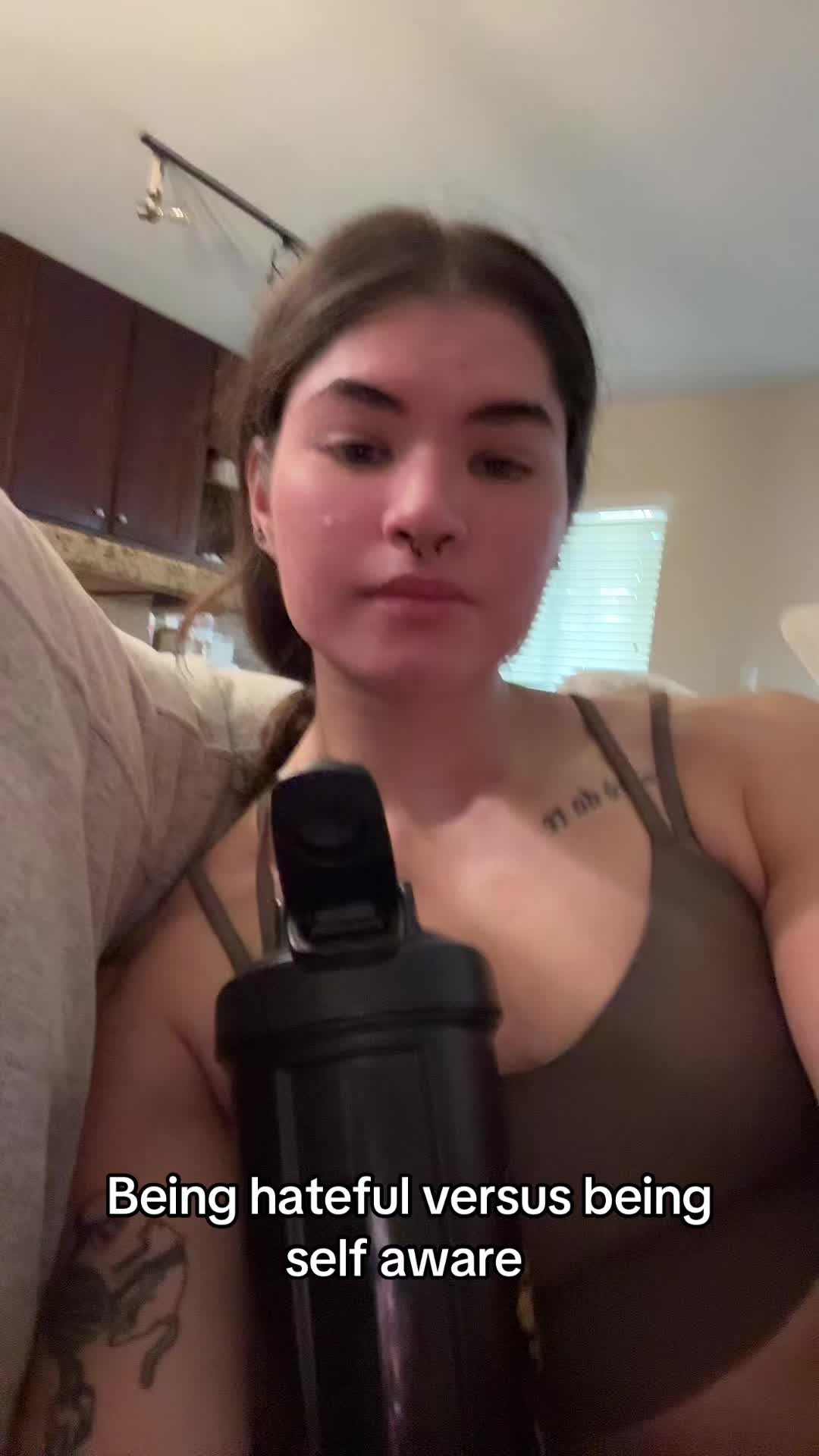 @Lena🖤