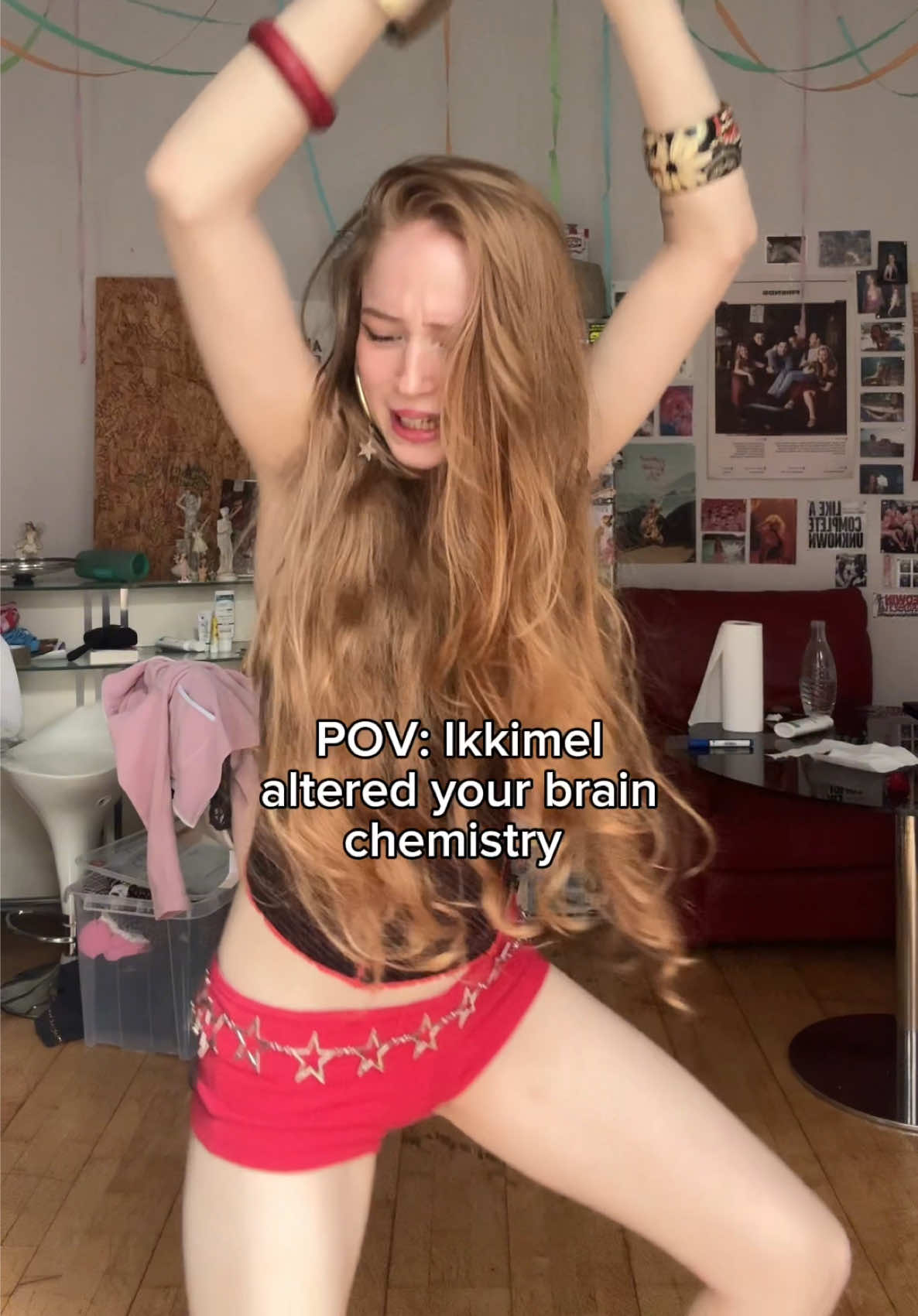 @minacamira
