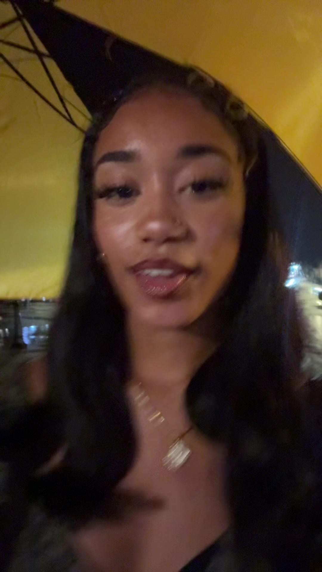@Mani👅