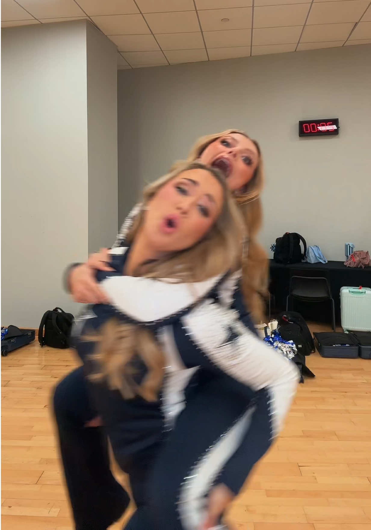 @Tori