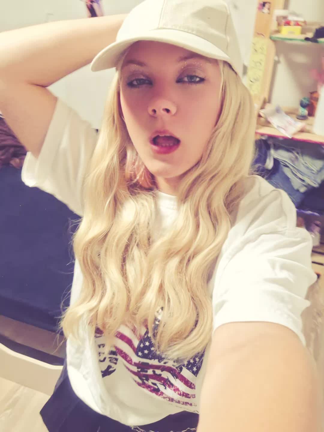 @деня