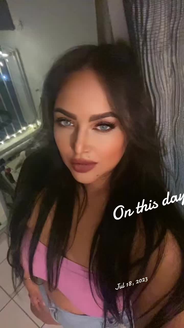 @queenofhearts1703