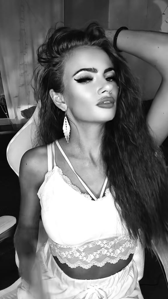 @💎🄰🄽🄶🄴🄻💎