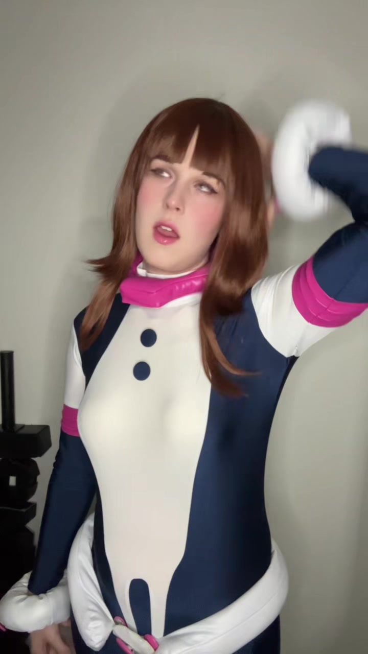 @𝐋𝐢𝐯 / 𝐋𝐮𝐜𝐲 🏳️&zwj;⚧️