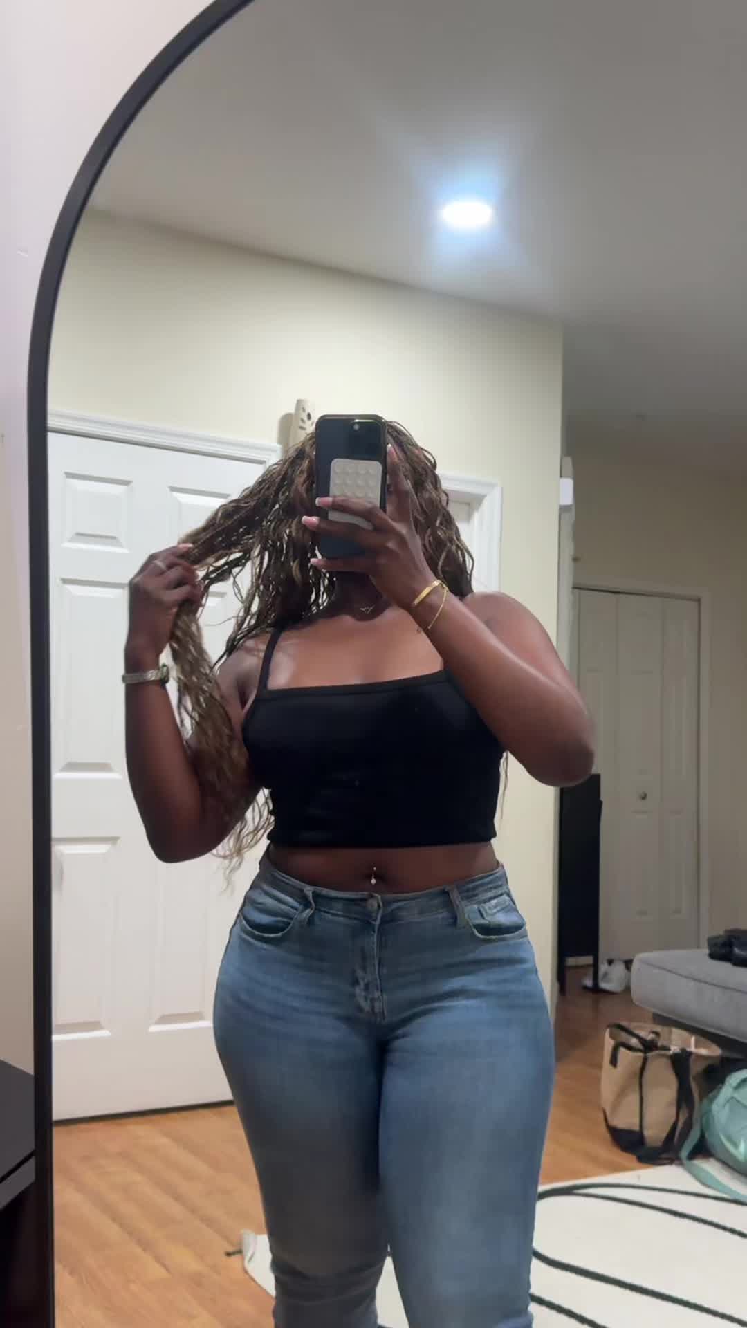 @Ewaistheone