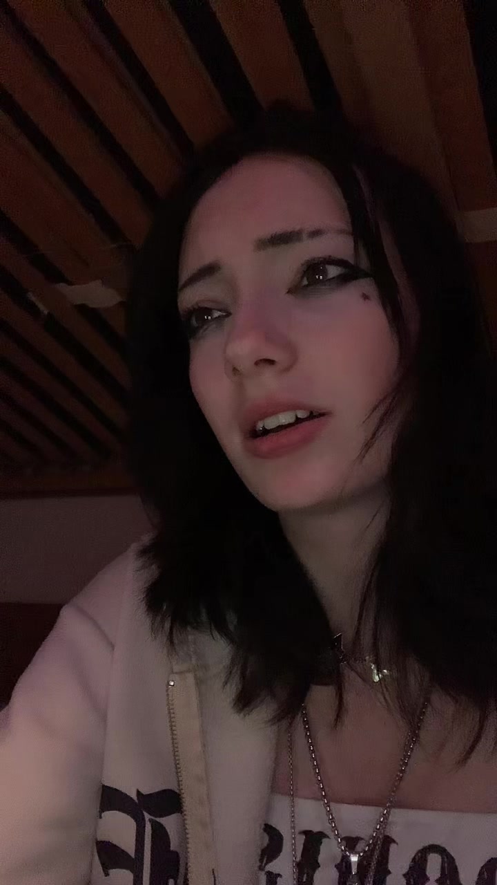 @𝐦𝐨𝐨𝐧𝐢𝐯𝐞𝐫𝐬𝐞 𐙚⋆✩