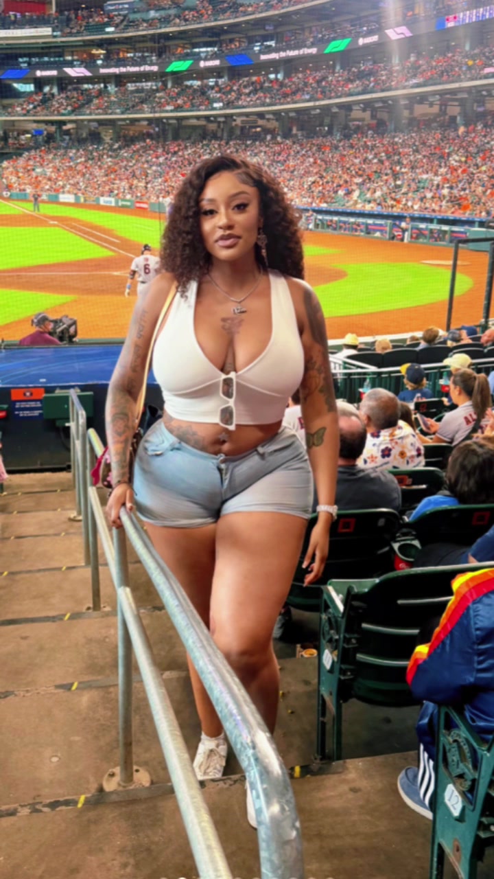 @ifeoma_sophia_