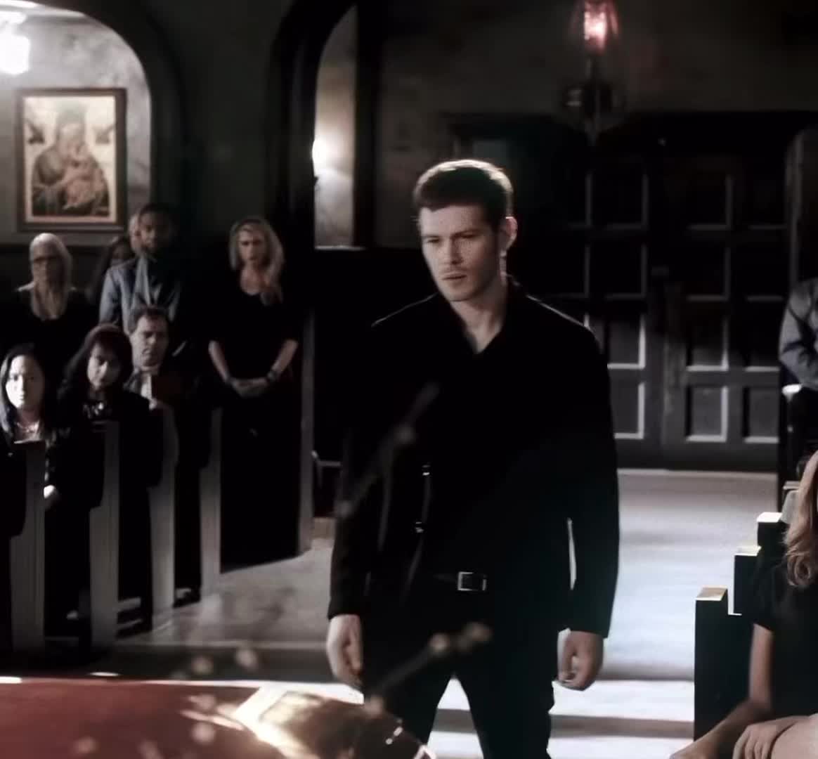 @❦ 𝑽𝑬𝑹𝑶𝑳𝑨 ❦