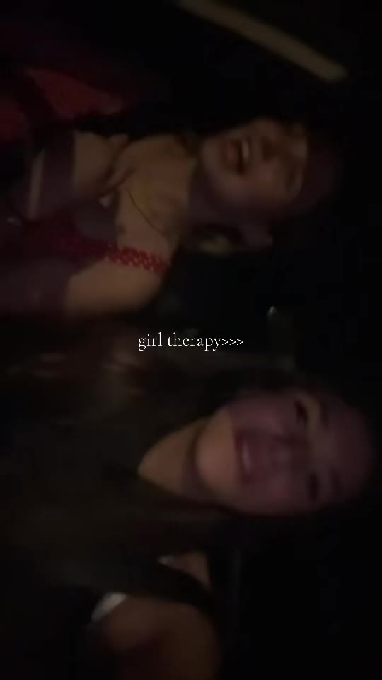 @Sarah🦋