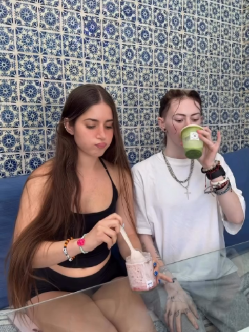 @Emma R