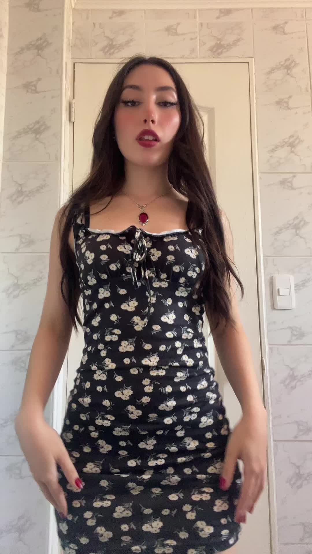 @Renata🥀