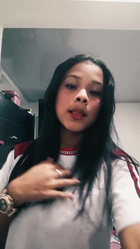 @Isabela