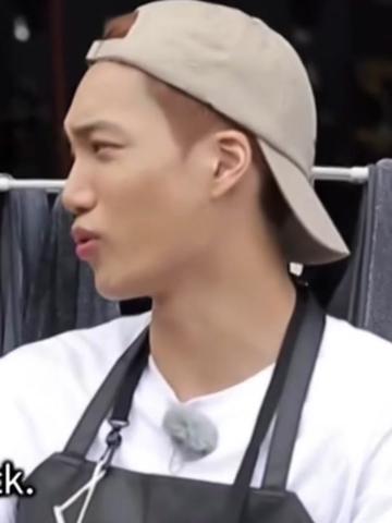 @sapphics4kai