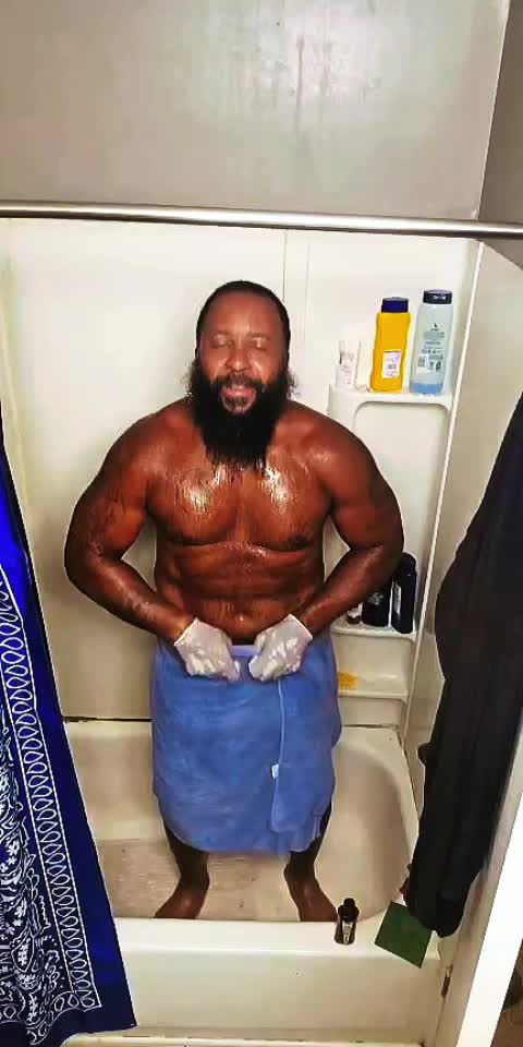 @TheSexyBusDriver