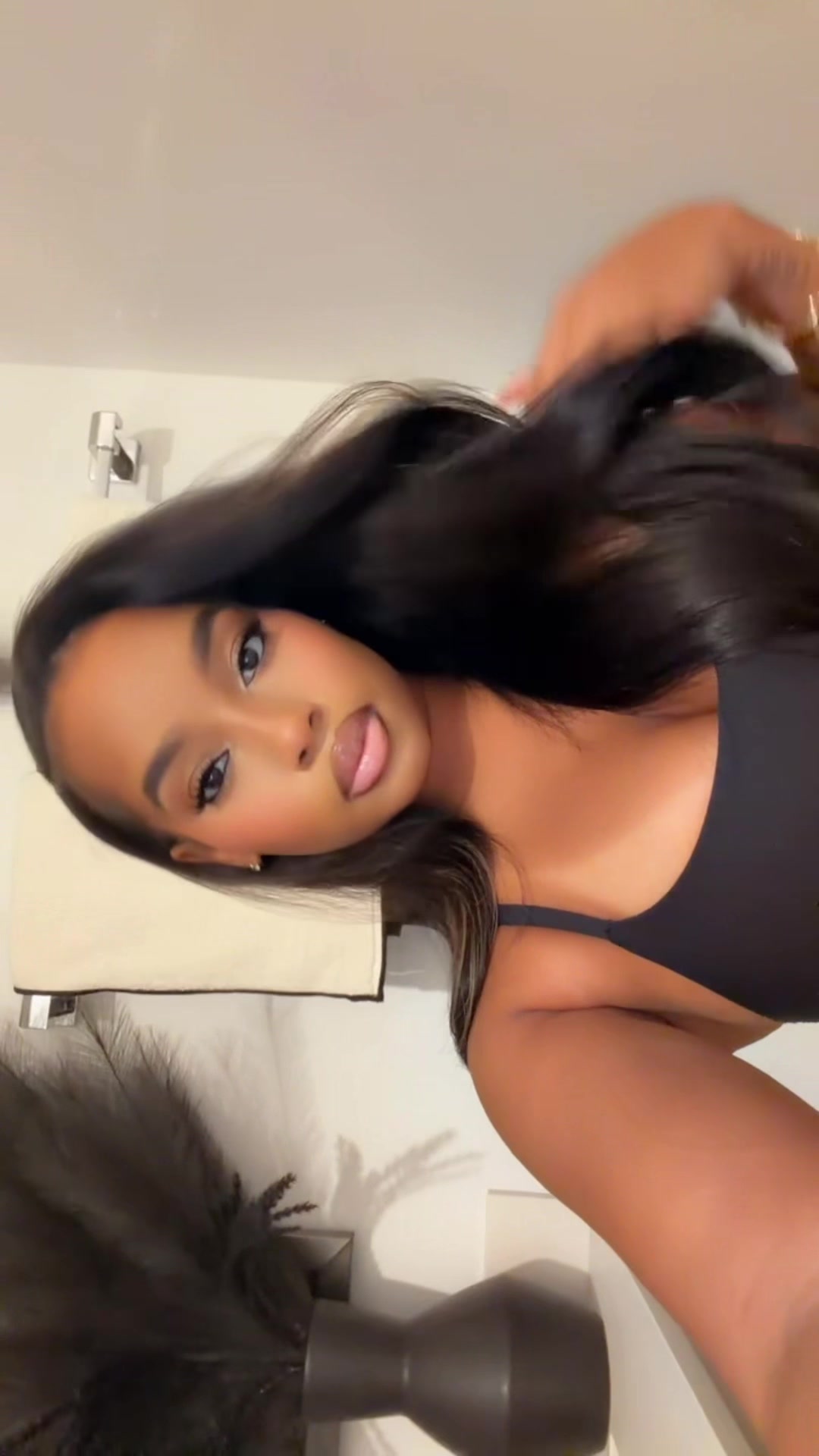 @thereal.nchanelll