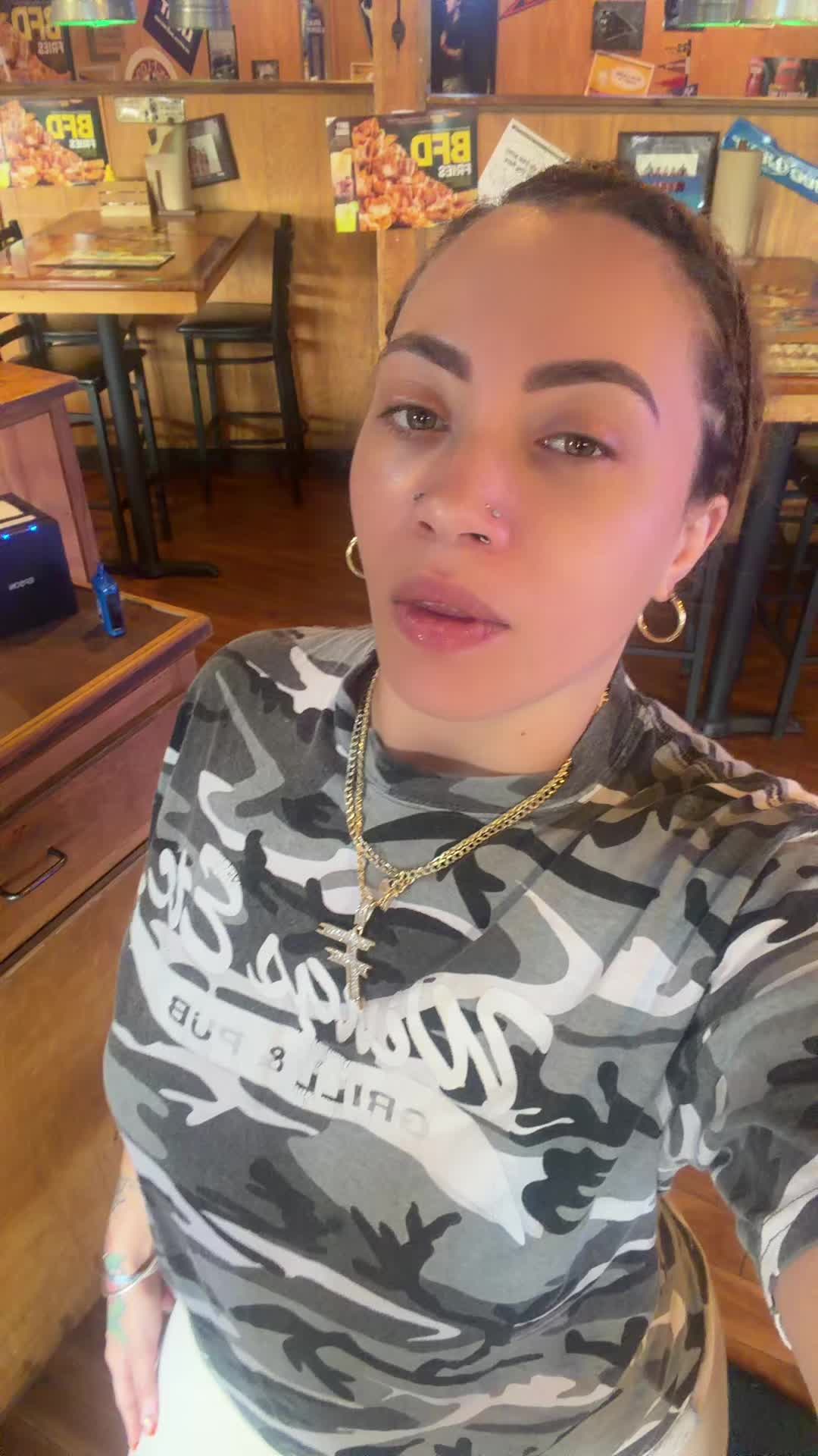 @Crayola_red92