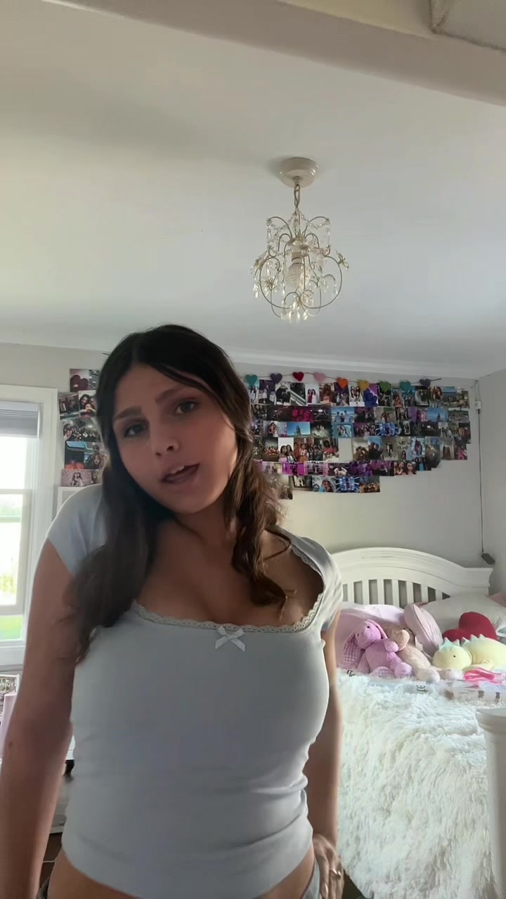 @💋👙🍸🌞🎉🌟🙈