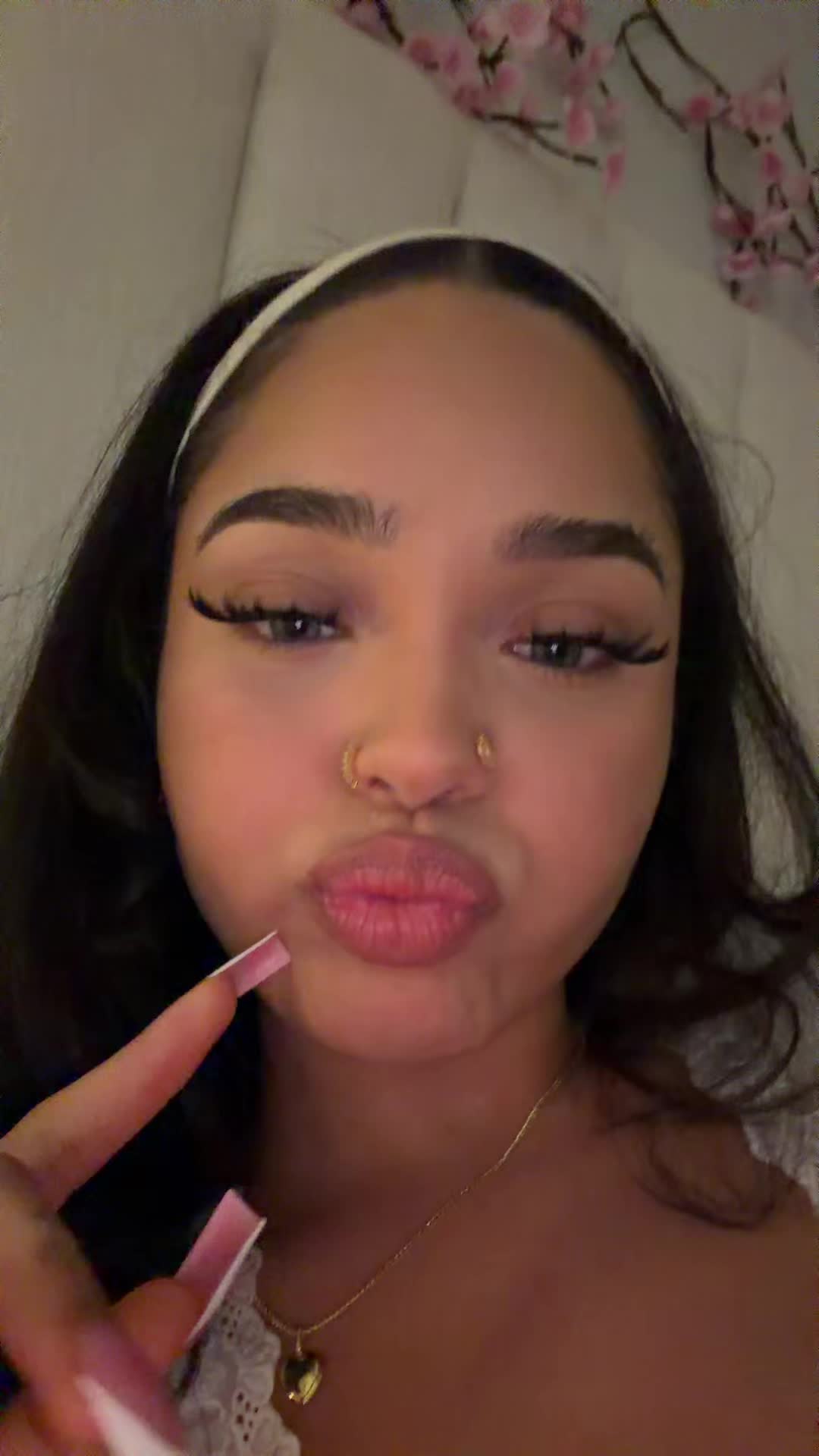 @kat<3