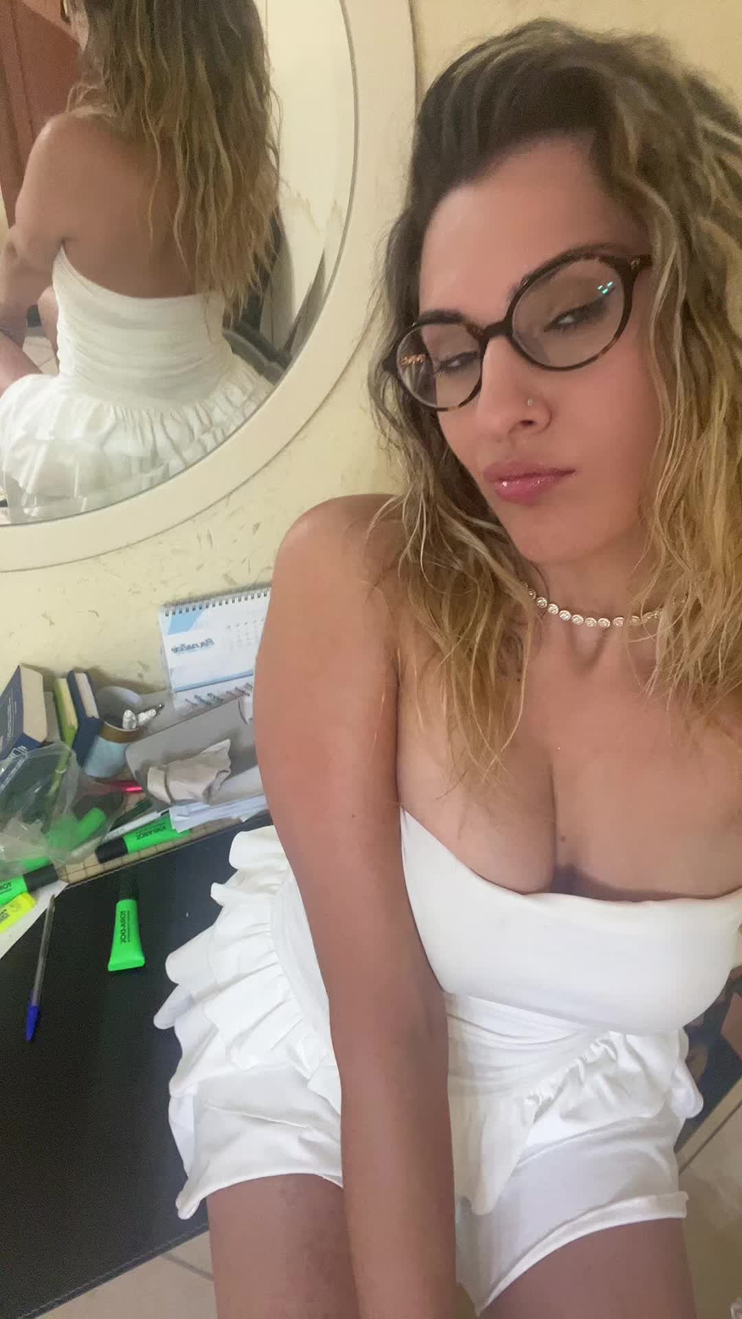 @Angela Quinto_01