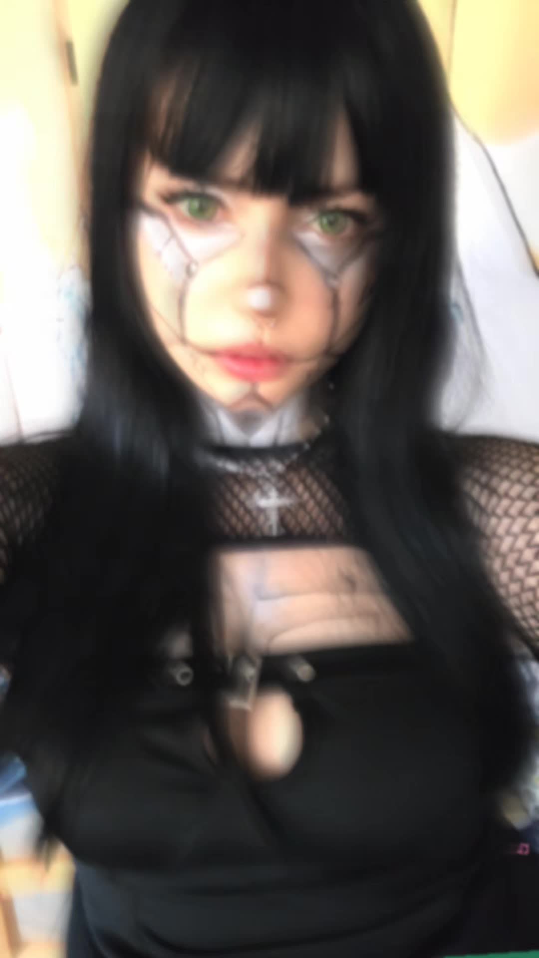 @Karlotta