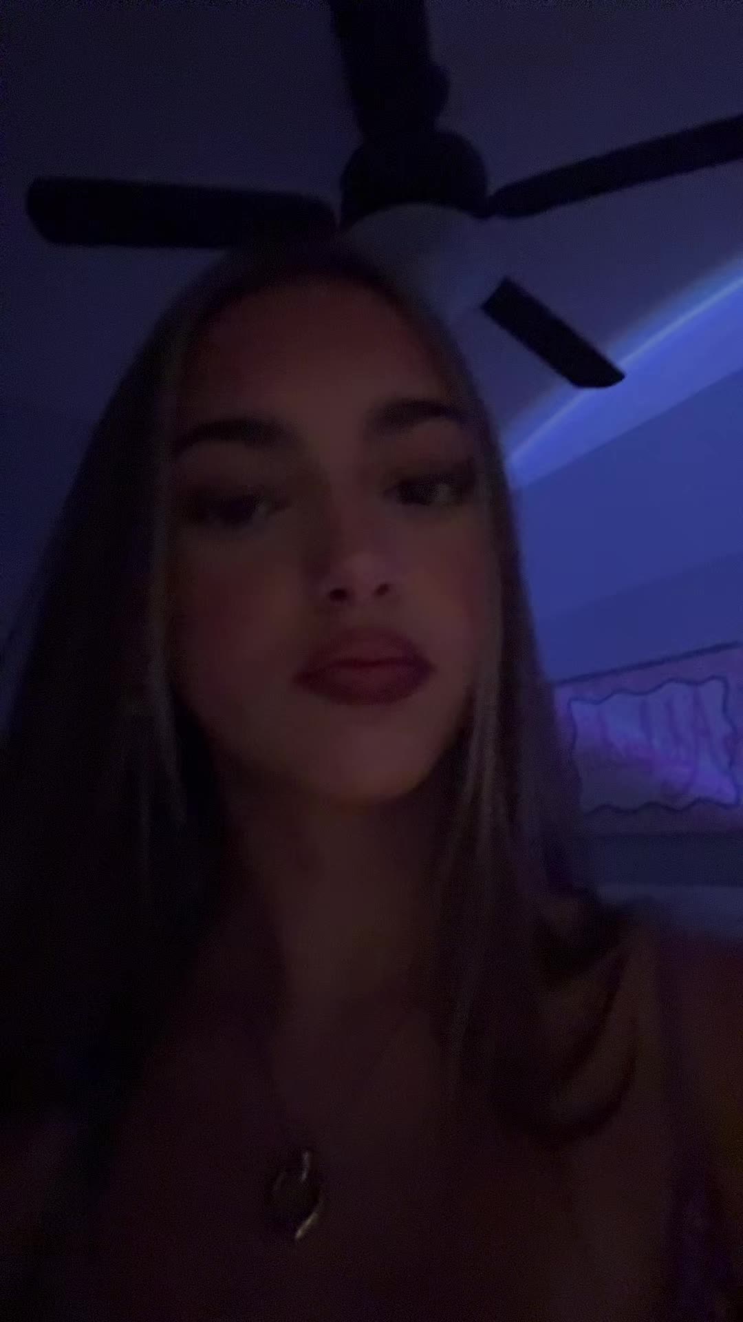 @uhh