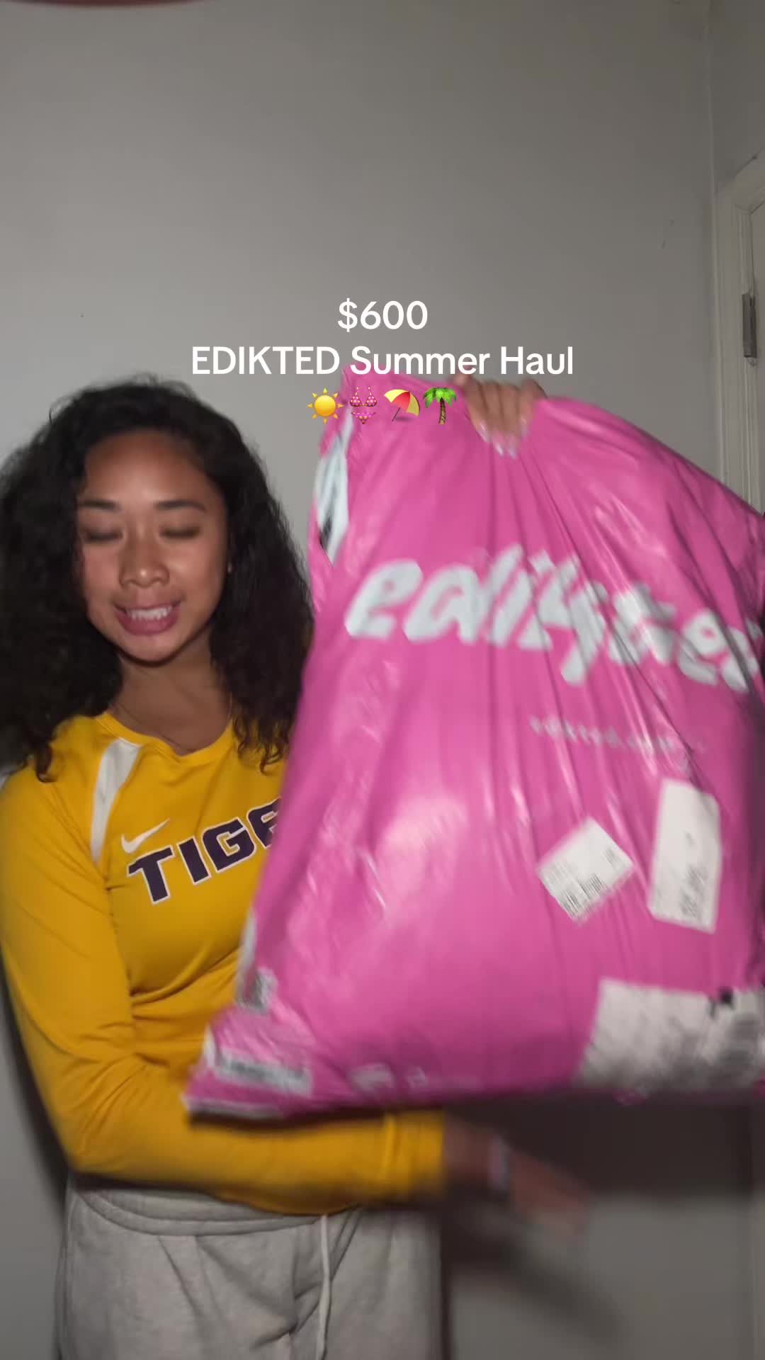 @dani ₊˚⊹ ᰔ