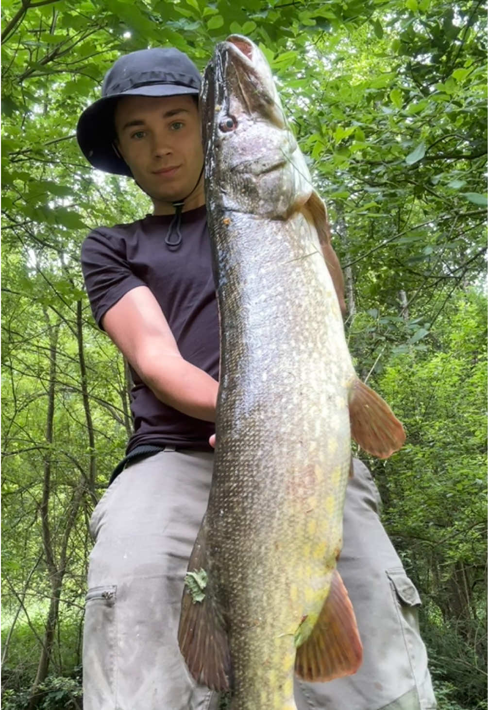 @le0_fishing