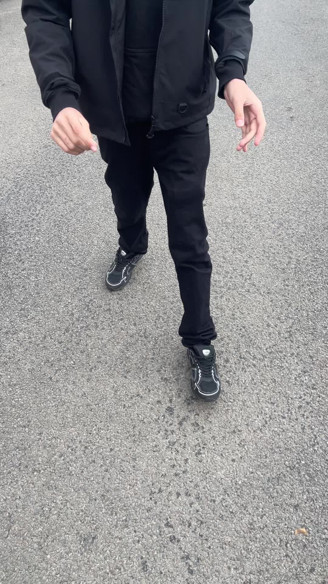 @R9B