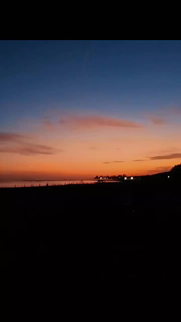 @𝐴𝑚𝑦_𝐸𝑚𝑢𝑐𝑐𝑖𝑎012