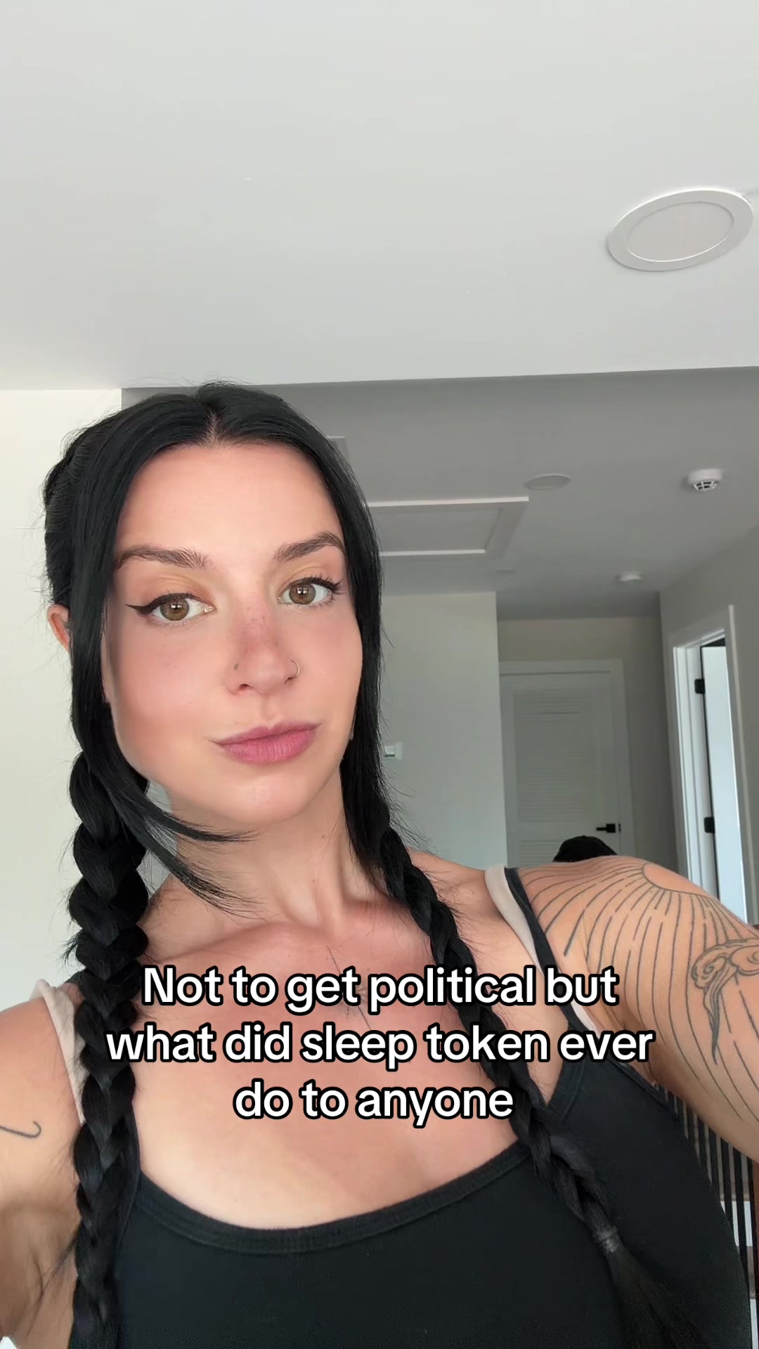@pineappleprincess_37