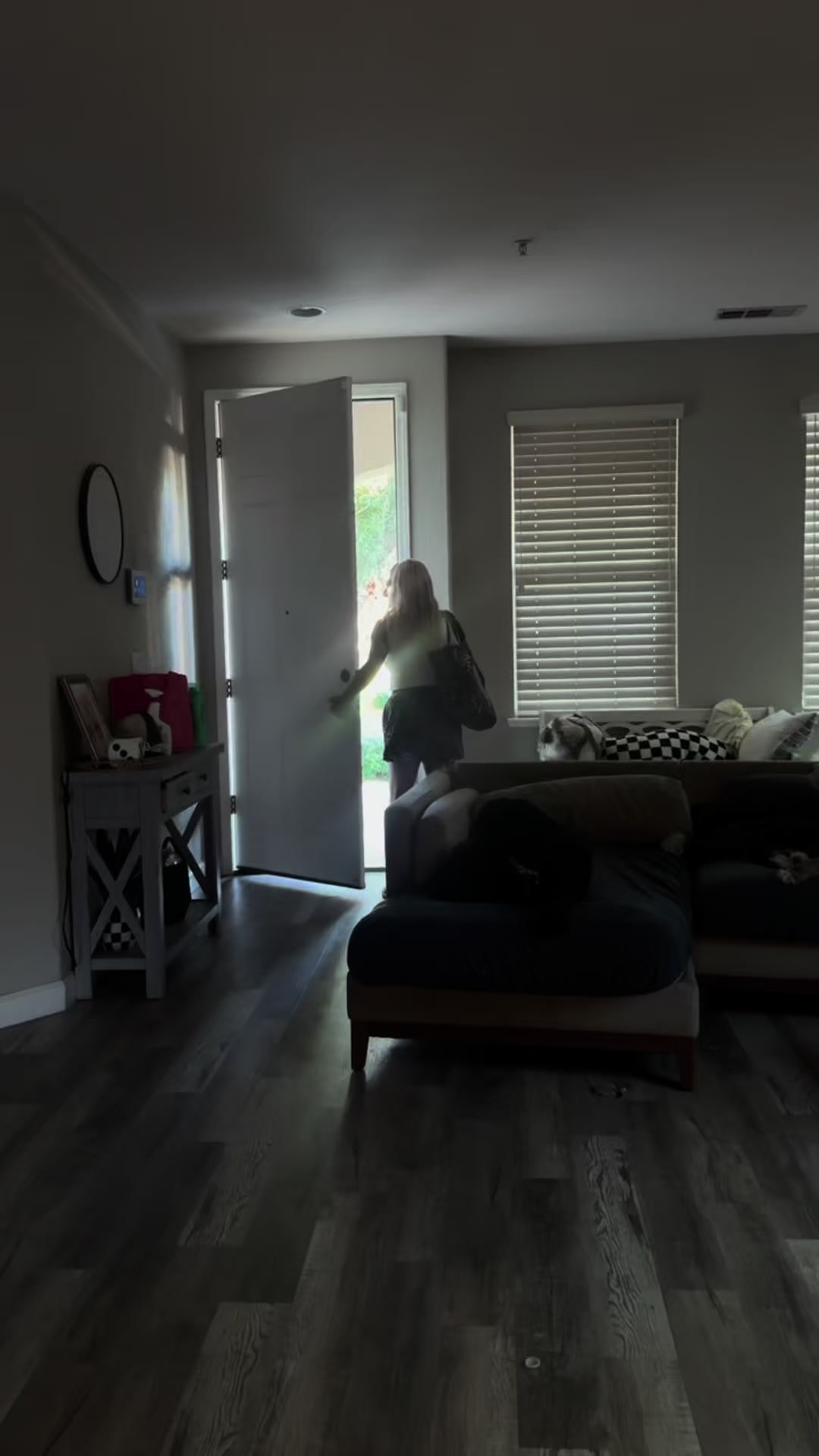 @isabellesextonn