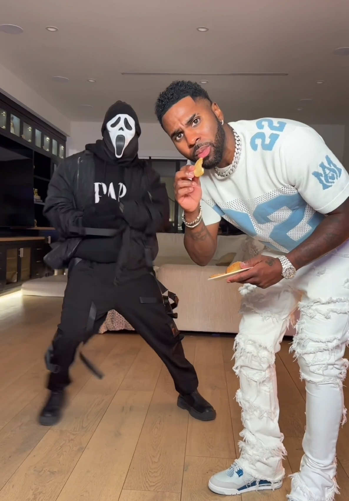 @Ghostface Papi